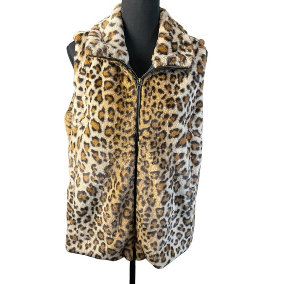 Fever Faux Fur Leopard Print Zip Vest – Size M - Picture 2 of 8